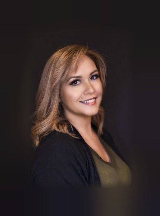 Michelle McCrady, owner and lead photographer of BACINI Photography